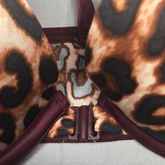 2- Victoria Secrets/Pink | Front Snap Closure Bra’s 32B - Picture 8 of 9